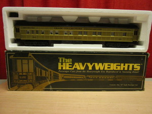 lot 542 image: K-LINE THE HEAVYWEIGHTS 18 ST. PAUL (TCA) PULLMAN PASSENGER CAR, O SCALE - NEW, W BOX