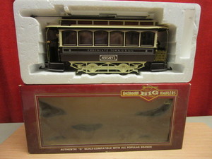 lot 543 image: ORIGINAL BACHMANN BIG HAULERS HERSHEYS CHOCOLATE TOWN, U.S.A. STREET CAR, G-SCALE - NEW, W BOX