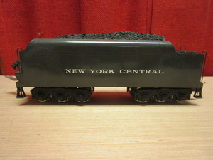 lot 584 image: NEW YORK CENTRAL TENDER, O gauge
