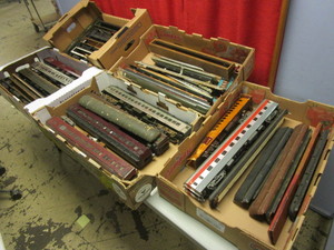 lot 608 image: SCALE, KIT-BUILT PASSENGER CARS, PARTS