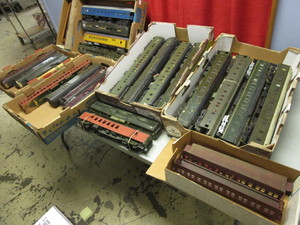 lot 609 image: SCALE, KIT-BUILT PASSENGER CARS, PARTS, 20 PULLMAN CARS