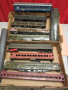 lot 660 image: ASSTD. PASSENGER CARS, KIT, SCRATCH-BUILT