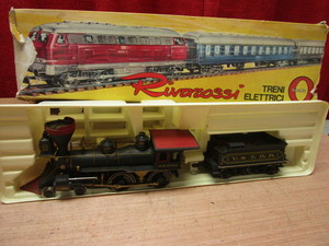 lot 670 image: RIVAROSSI GENOA LOCOMOTIVE, V. & T.R.R. TENDER, O SCALE, W BOX
