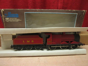 lot 671 image: LIMA O SCALE LMS ENGINE, TENDER, W BOX