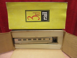 lot 679 image: 3RD RAIL EXTRA CAR FOR ZEPHYR - NEW, W BOX