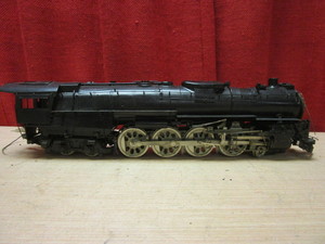 lot 683 image: SANTA FE 4-8-4 SCALE ENGINE