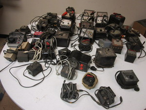 lot 692 image: VINTAGE TRAIN TRANSFORMERS, LIONEL, AMERICAN FLYER, MORE