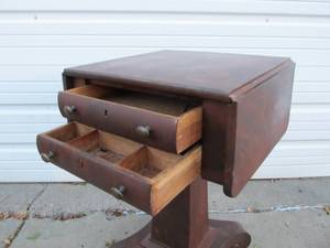 Nice Vintage Drop-Leaf Side Table wDrawers