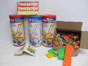 Large Lot of Vintage Tinker Toys