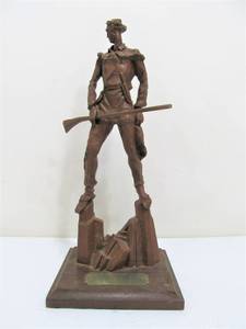 Carved Wood Vintage Daniel Boone Sculpture