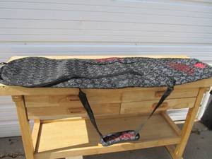 Excellent Condition Snowboard Case
