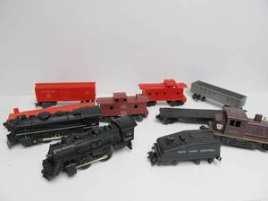 2 vintage LIONEL Train Sets