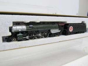 Vintage KATO Great Northern N Scale Train Engine