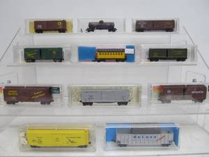 Lot of N Scale Train Cars #20
