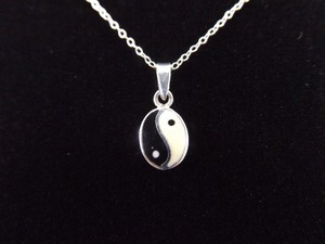 .925 Sterling Silver Yin Yang Pendant Necklace