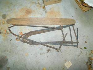 Vintage Antique Trap Fur Flat Metal Fur Stretchers