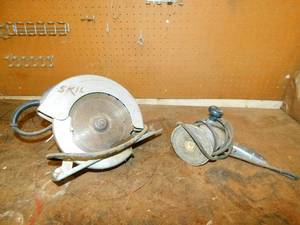 Electric Sander-- Electric Home Shop Skil Saw--Model 565---115V---10 Amp
