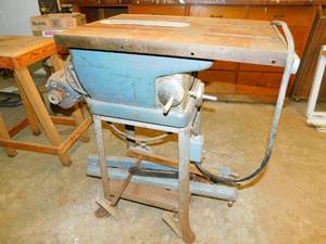Antique Craftsman Table Saw