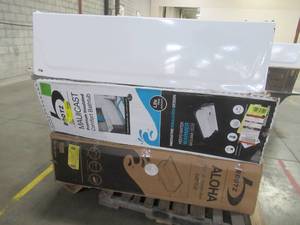 lot 430 image: WHOLESALE MIXED PALLET OF MISCELLANEOUS BATH TUBS