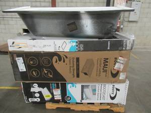 lot 433 image: WHOLESALE MIXED PALLET OF MISCELLANEOUS BATH TUBS AND SHOWER PAN