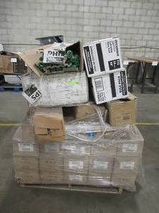 lot 445 image: WHOLESALE MIXED PALLET OF MISCELLANEOUS FLORESCENT BULBS