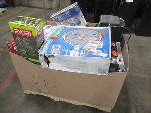 lot 312 image: WHOLESALE MIXED PALLET OF MISCELLANEOUS VACUUMS, TOOLS, SMALL APPLIANCES AND MORE