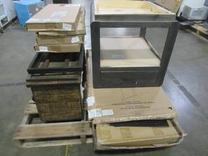 lot 316 image: WHOLESALE MIXED PALLET OF MISCELLANEOUS FURNITURE AND BUILDING MATERIALS