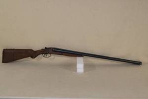 lot 5 image: Springfield Arms Co 12 Gauge Side By Side Double Barrel Shoutgun