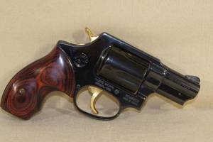 lot 2 image: Taurus 9790 .38 Special Dual Action Revolver - 2 Barrel