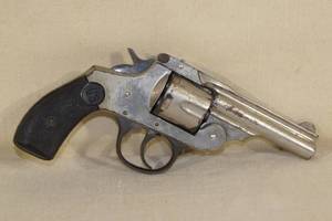 lot 4 image: US Revolver Co Top Break Dual Action Revolver - 3.25 Barrel