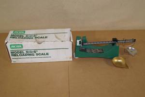 lot 38 image: RCBS Model 5-0-5 Beam Reloading Scale