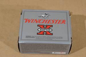 lot 122 image: 20 Winchester Super-X .45 Auto 185 Gr Silvertip HP Ammo