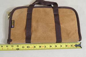 lot 189 image: Kolpin Soft Handgun Case