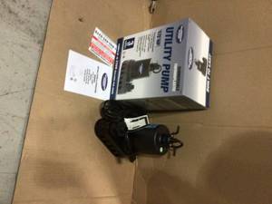lot 5 image: Superior Pump  12 HP Submersible Thermoplastic Utility Pump &nbspCustomer Returns See Pictures
