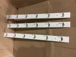 lot 49 image: Liberty  45 in. White and Satin Nickel Hook Rack&nbspCustomer Returns See Pictures