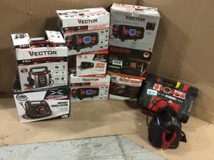 lot 66 image: MIX LOT OF Battery Charger and Maintainer &nbspCustomer Returns See Pictures
