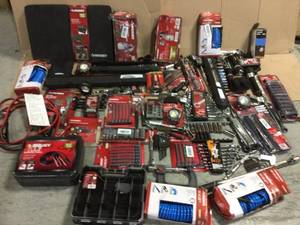 lot 80 image: HUGE MIX LOT OF HUSKY TOOLS AND MISC. &nbspCustomer Returns See Pictures