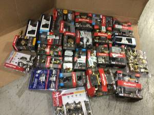lot 94 image: MIX LOT OF Kwikset DEADBOLT DOOR SECURITY LOCK ENTRY &nbspCustomer Returns See Pictures