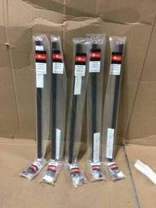 lot 7 image: Rod Desyne C-1943-DP100-282 1 Adjustable Closet Rod with Socket Set, 28-48, Black &nbspCustomer Returns See Pictures