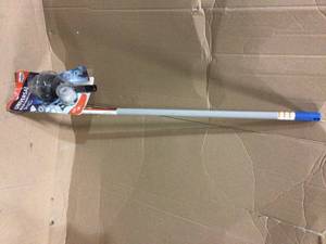 lot 29 image: Unger Universal Bulb Changer with 11 ft. Pole &nbspCustomer Returns See Pictures