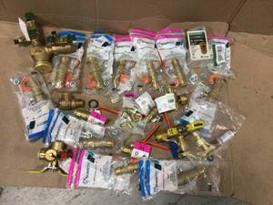 lot 30 image: SharkBite 12 in. Brass Push-to-Connect Ball Valve &nbspCustomer Returns See Pictures