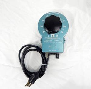 lot 4 image: Staco Energy Products 100 Volt Variable Autotransformer