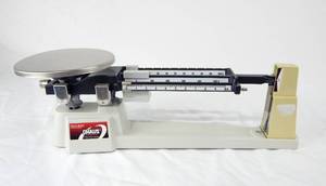 lot 10 image: Ohaus 700 800 Series Triple Beam Balance Scale