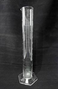 lot 18 image: Set of 2 Mercer Glass Works Merco 1000 ML Glass Graduated Cylinders