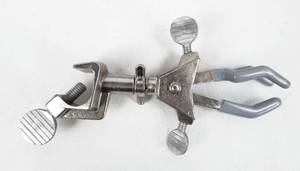 lot 221 image: Set of 4 Mercer Glass Works Neverust Nickel Plated 3 Finger Utility Clamps - Made in Japan
