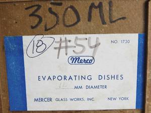 lot 224 image: Case of 18 Vintage Mercer Glass Works 350 ML Glass Evaporating Dishes - Made in West Germany