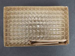 lot 262 image: Lot of 124 Mercer Glass Works 12 Dram 35 x 12 MM Glass Shell Vials
