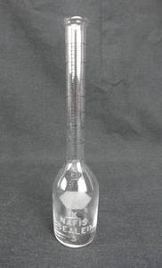 lot 277 image: Set of 2 Vintage Kimble Cream 30 Percent - 18 Gr. Test Bottles