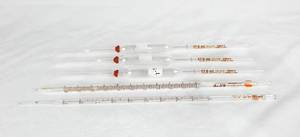 lot 128 image: Set of 5 Assorted Large Glass Pipettes