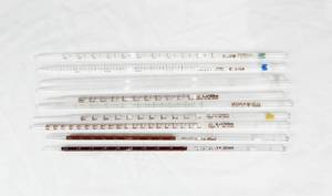 lot 130 image: Lot of Assorted Glass Pipettes